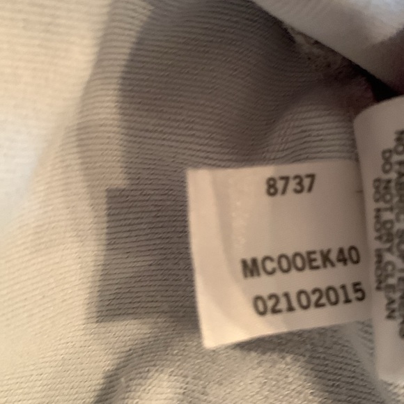 Peter Millar Large Wicking Quarter Zip in White from River Course - Picture 10 of 12